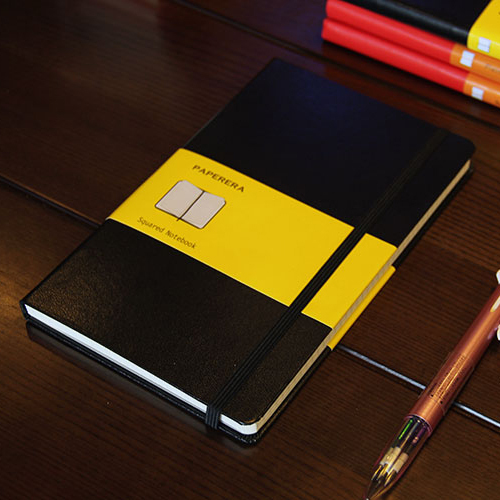 Notebook Dotted A5 - Classique bureau école relié en cuir