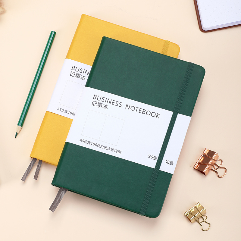 Carnet A5 à couverture rigide  - Notebook Dotted A5 avis et prix